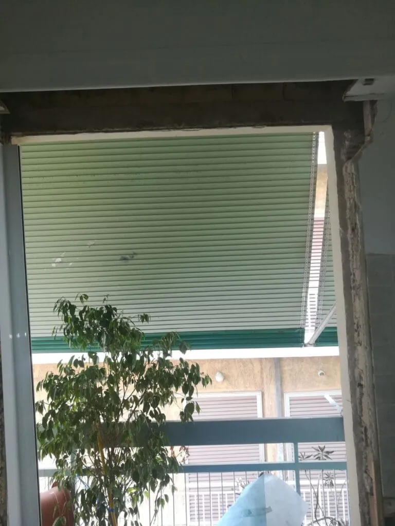 μπαλκονόπορτες pvc κυψέλη
