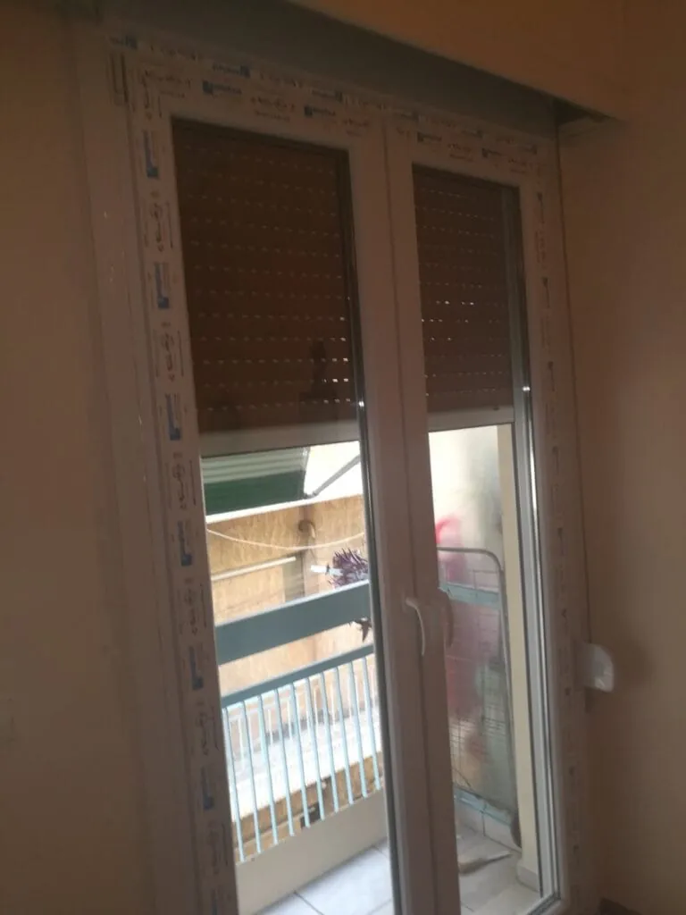 μπαλκονόπορτες Pvc τεχνοπαν