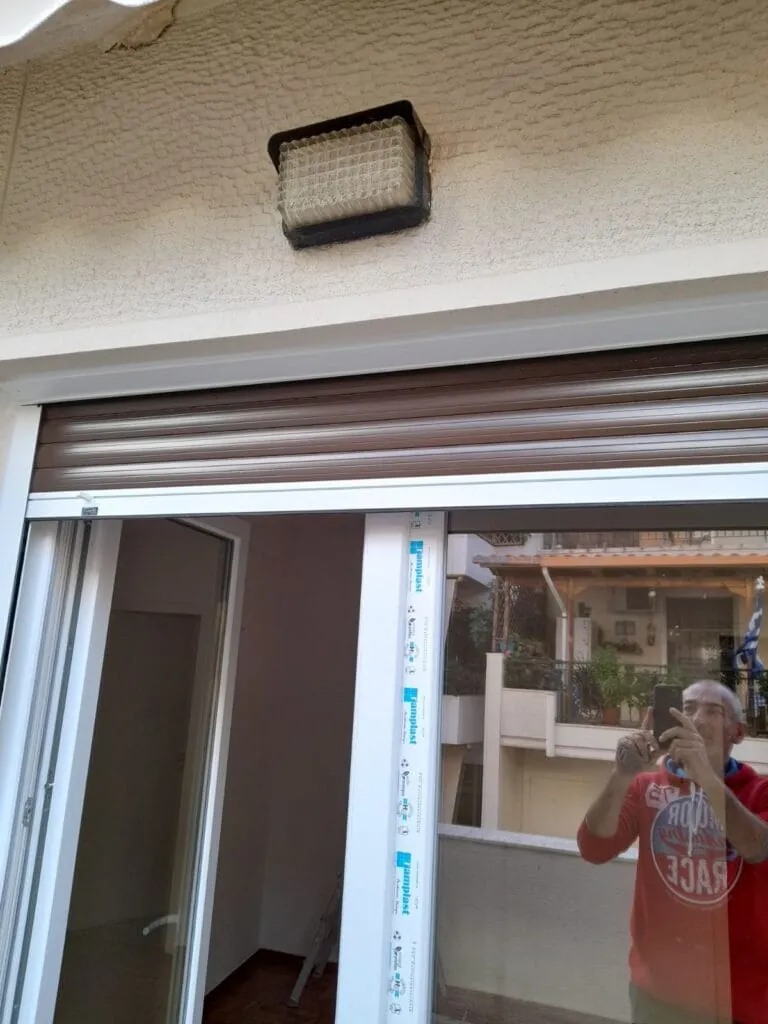 ρολό με σίτα pvc