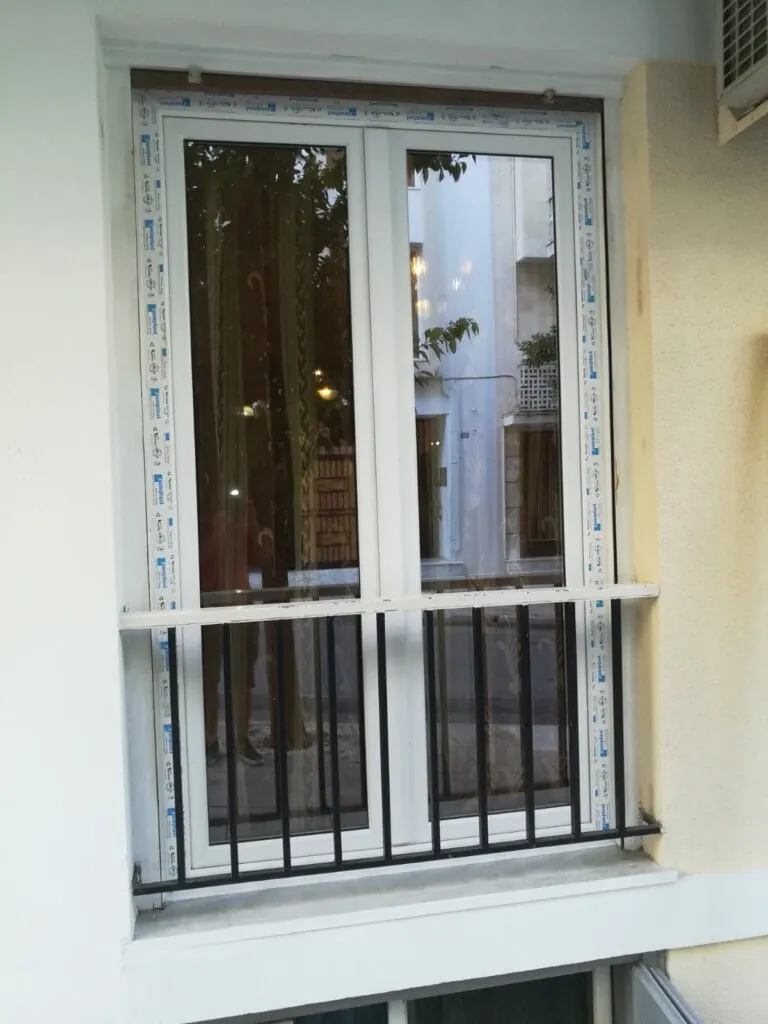 ενεργειακή μπαλκονόπορτα pvc αμπελόκηποι