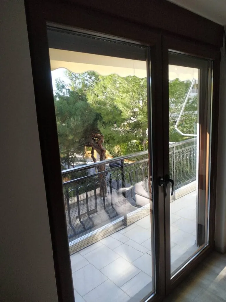διπλή μπαλκονόπορτα pvc
