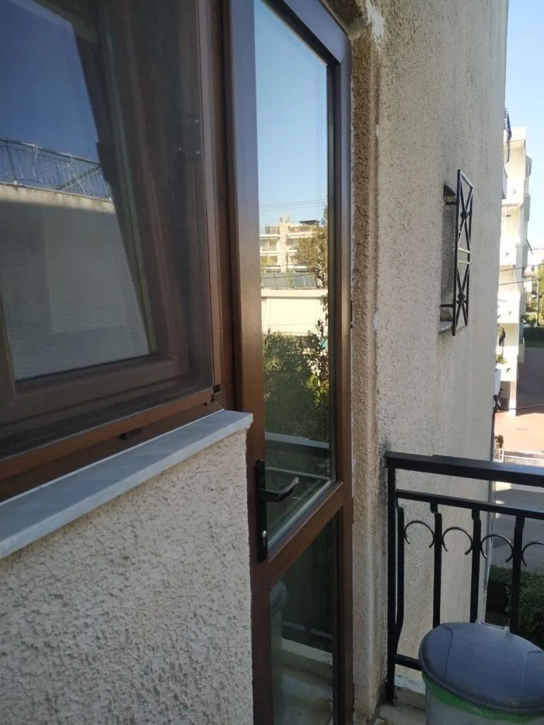 κουζινόπορτα pvc τεχνοπαν