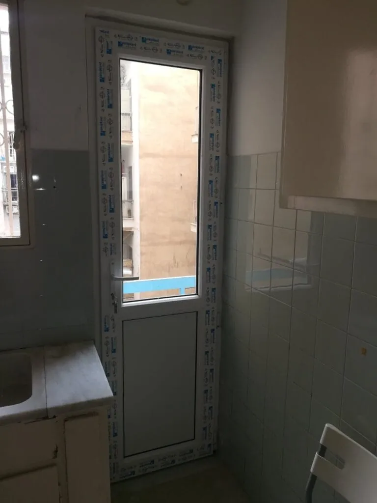 κουζινόπορτα pvc αμπελκόκηποι