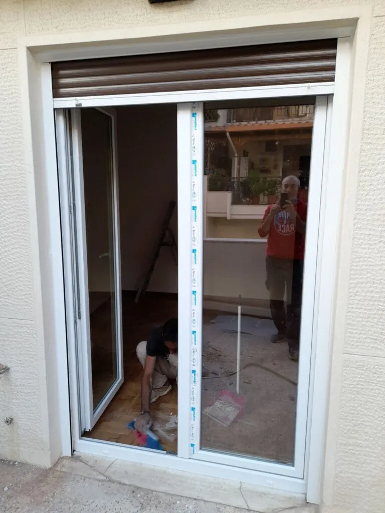 μπαλκονόπορτα pvc