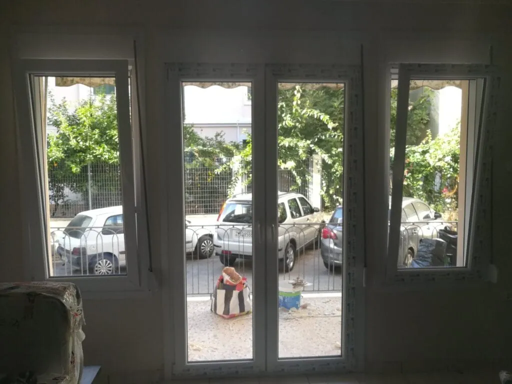 pvc μπαλκονόπορτα και παράθυο pvc τεχνοπαν