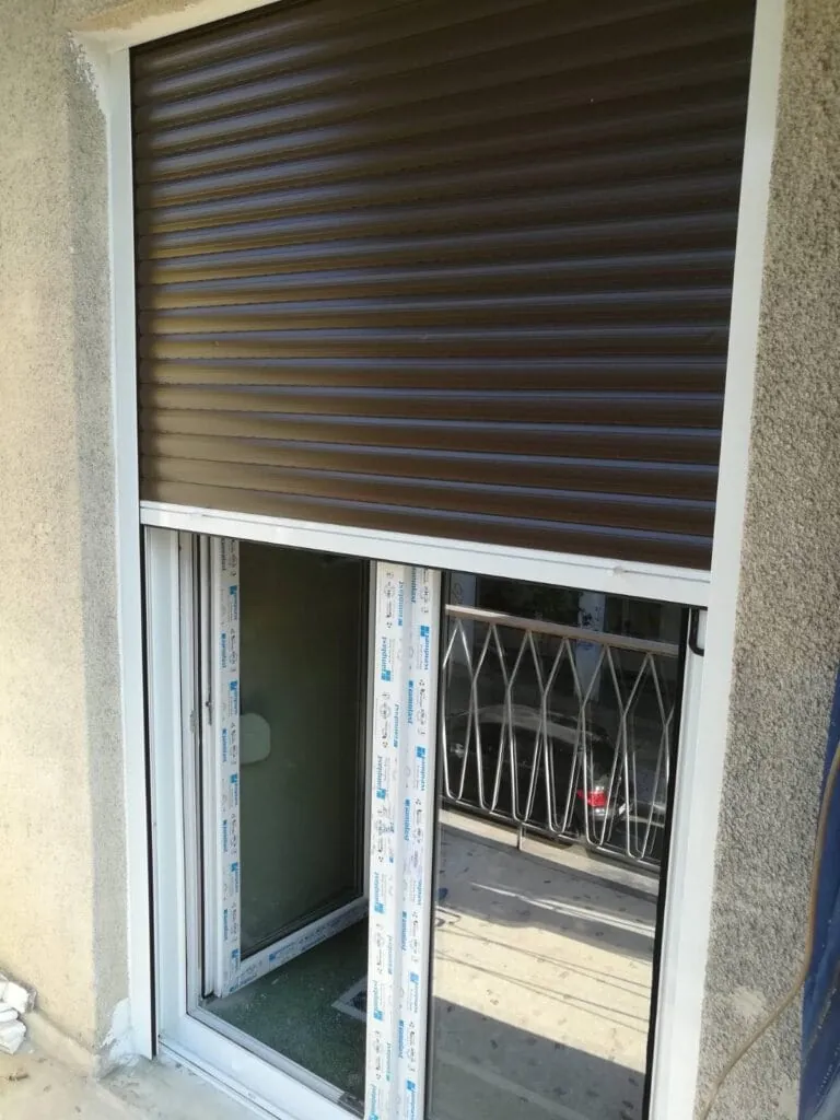 μπαλοκόνοπορτα pvc αμπελόκηποι